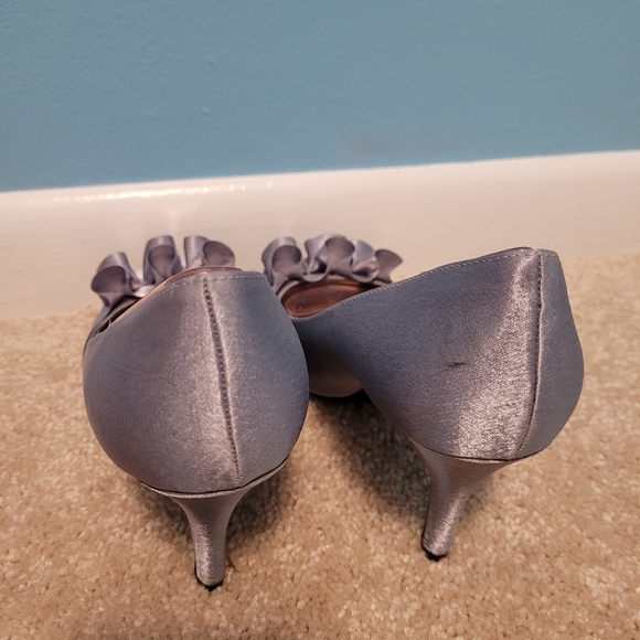 NINA shoes silver heels size 7.5 - Picture 5 of 5